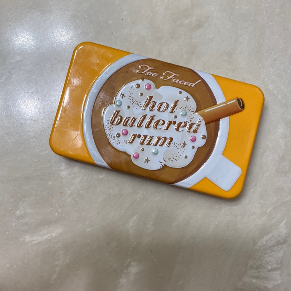 Hot Buttered Rum by Too Faced mini pallet